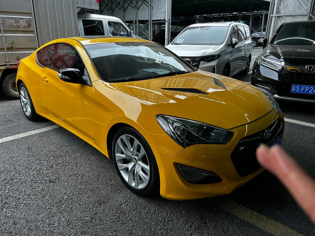 现代劳恩斯coupe,现代劳恩斯汽车