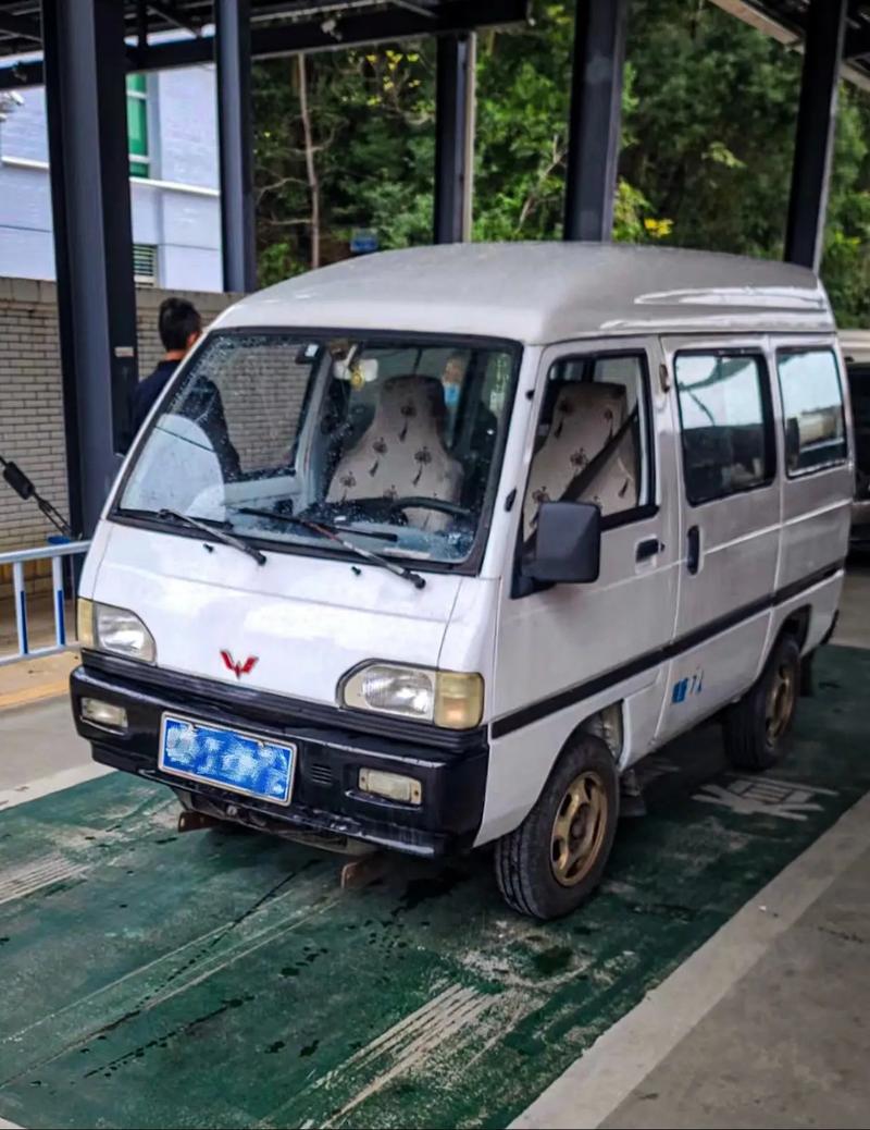 第一代五菱之光,第一批五菱之光