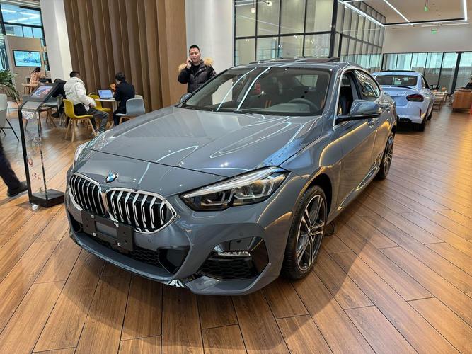 宝马二系轿跑,宝马二系轿跑车车胎型号