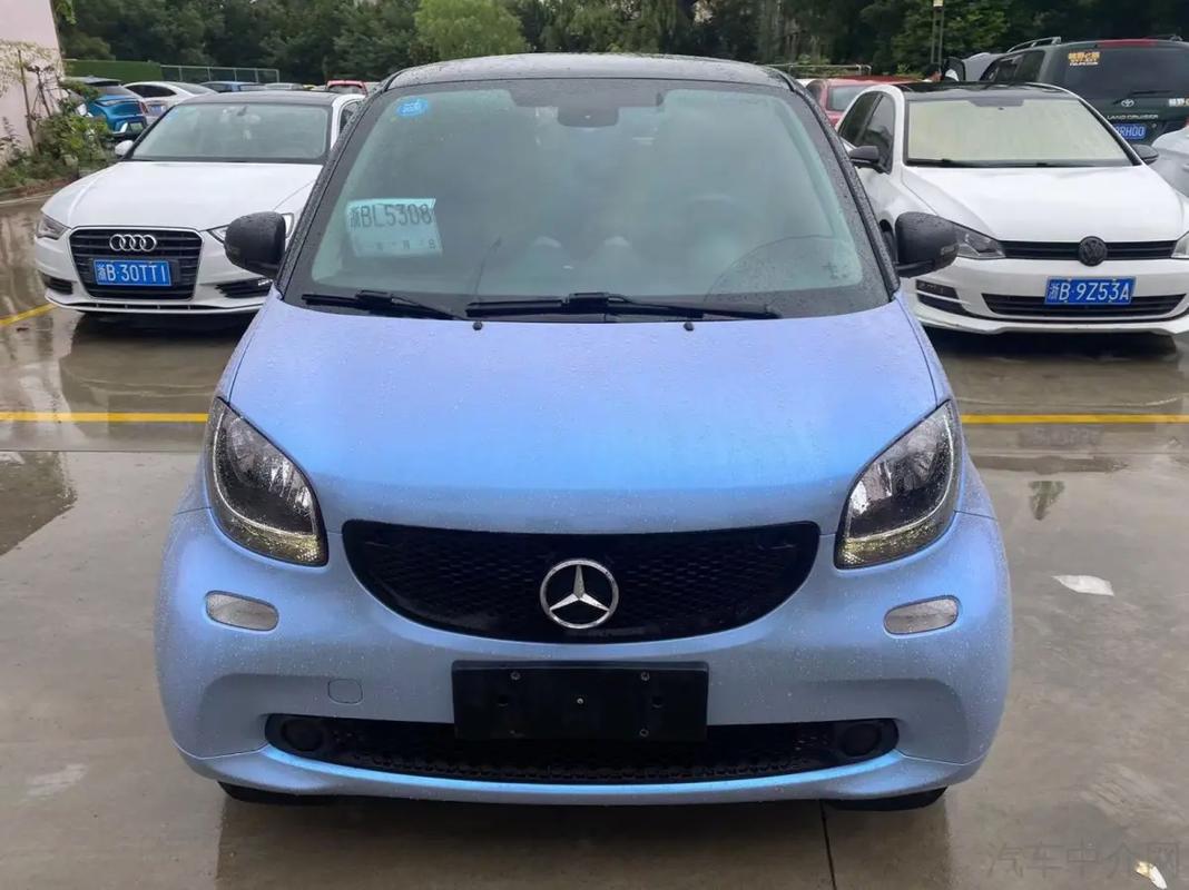 奔驰小型车有哪几款,奔驰小型车型