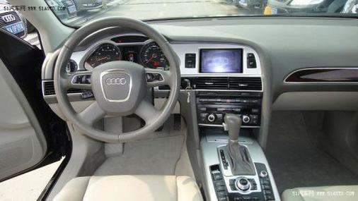 15款奥迪a6l／15款奥迪a6l哪里插u盘