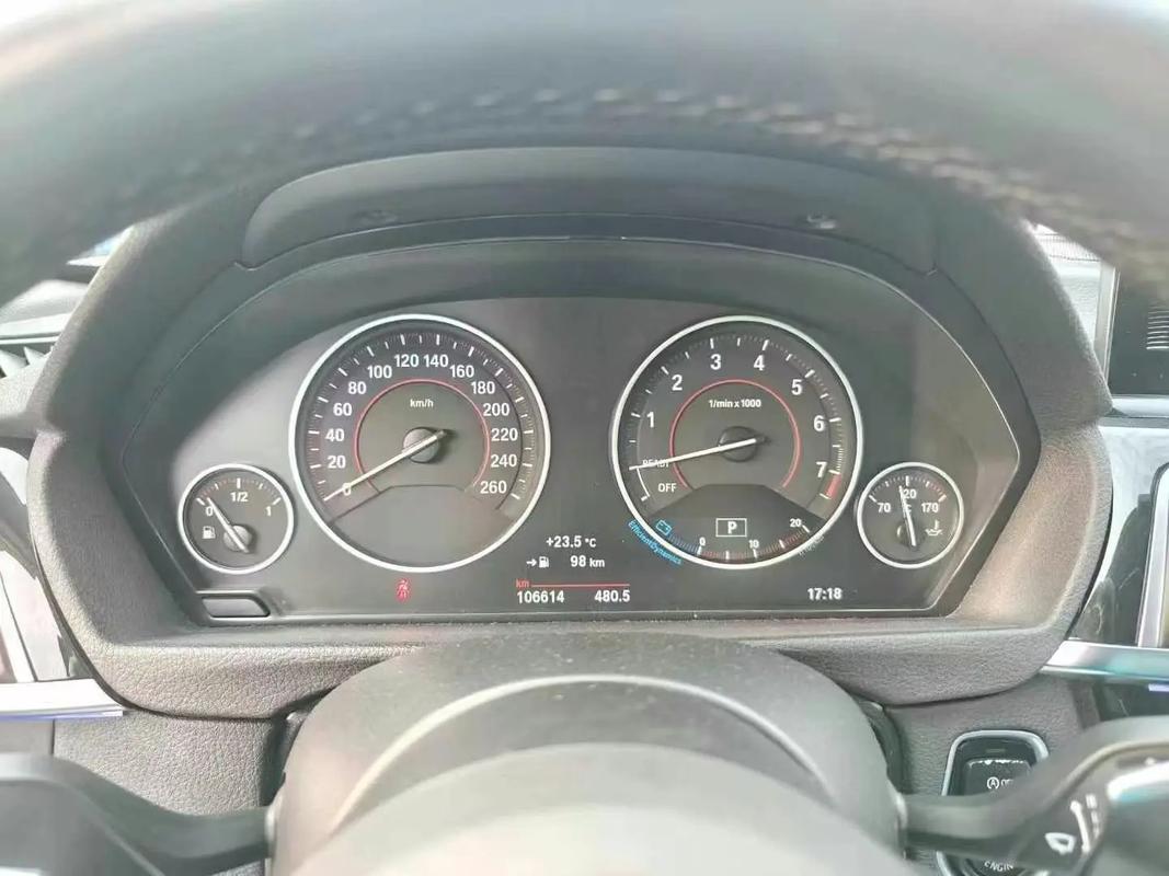 宝马3系油耗多少钱一公里 宝马3系车主真实油耗