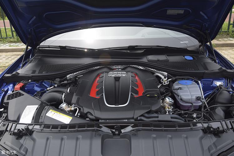 奥迪rs6发动机／奥迪rs6发动机图片高清