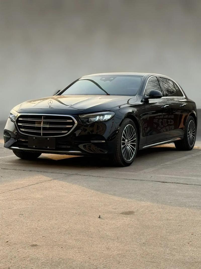 奔驰e300l新车报价2018款价格(奔驰e300l价格及图片2018)